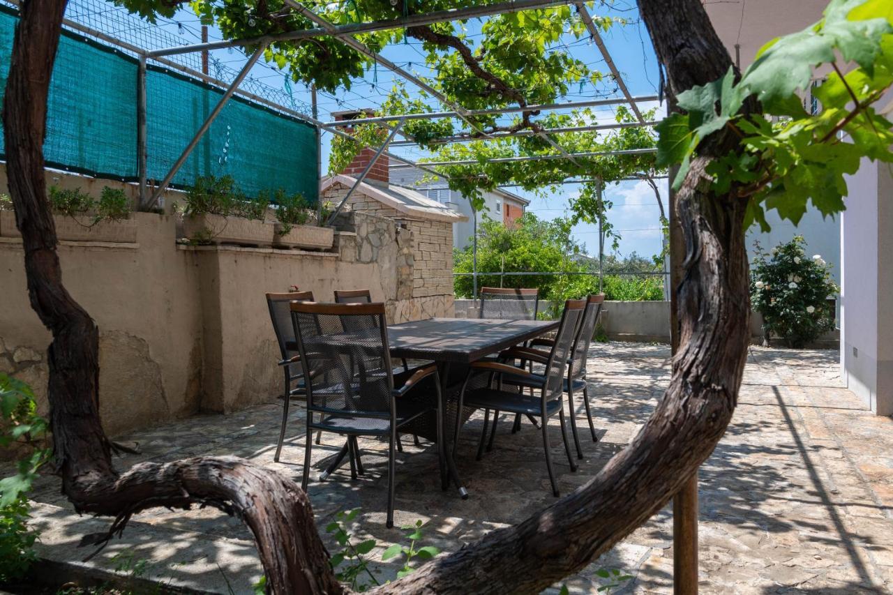 Apartment Laganini - Podstrana Kültér fotó